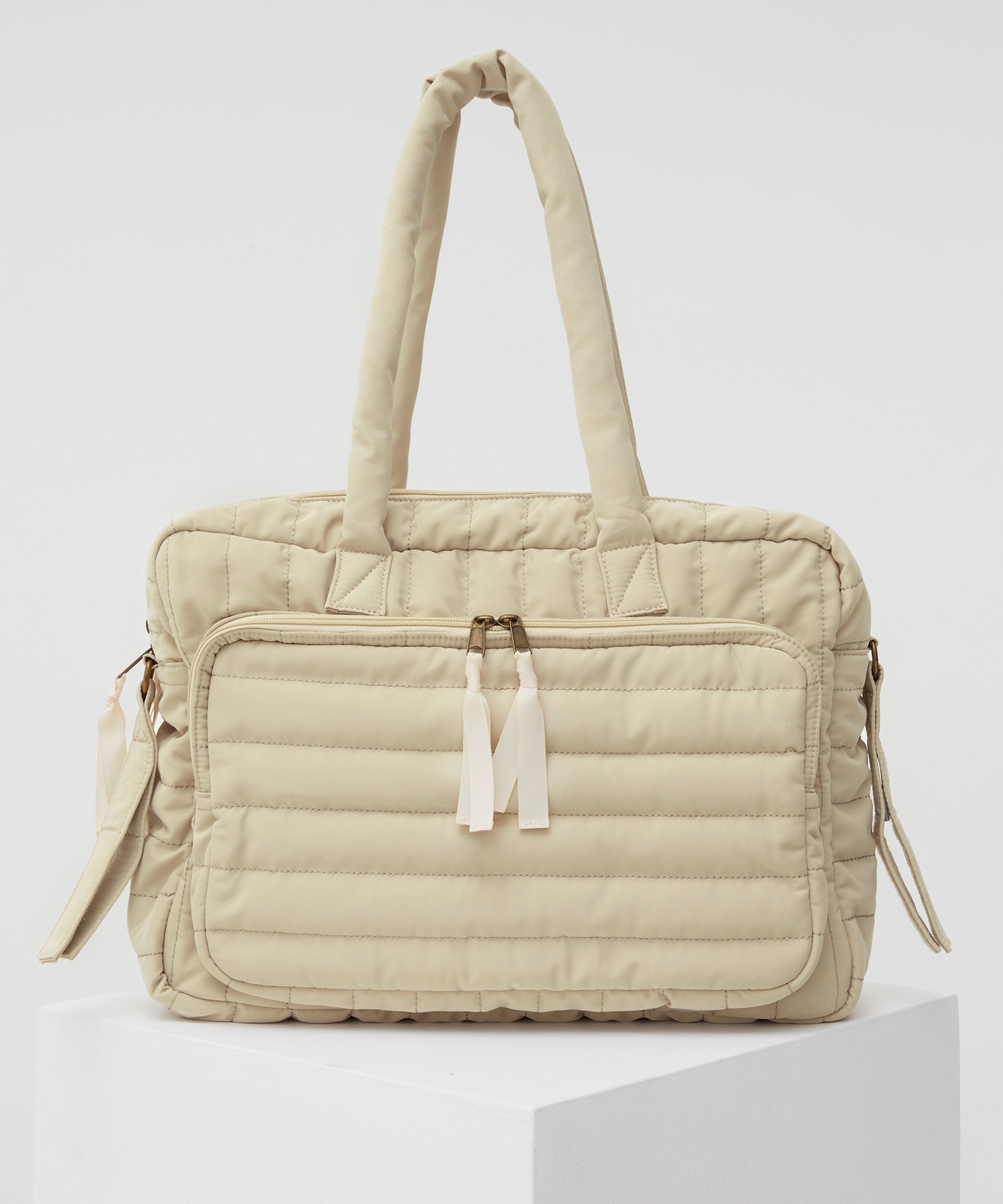 Baby bag and travel mat bundle