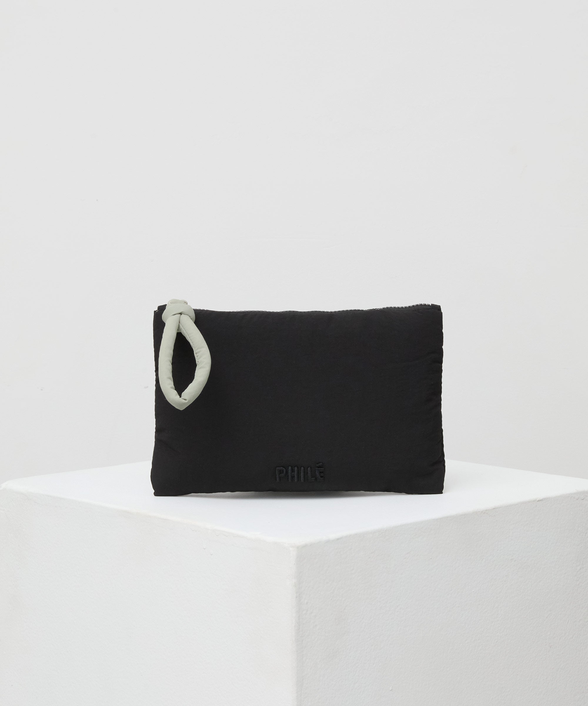 Nappy Wallet - Licorice Black