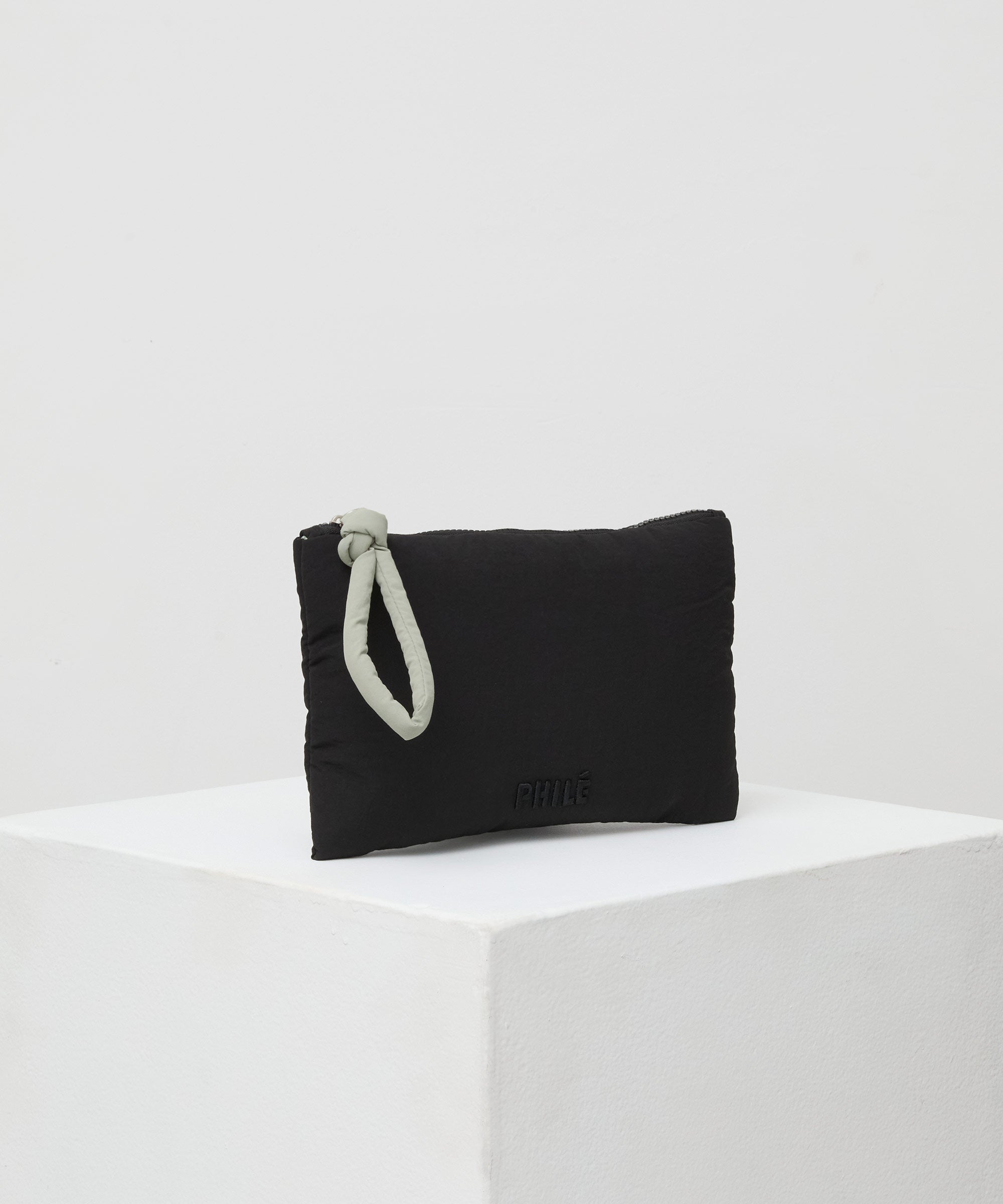 Nappy Wallet - Licorice Black