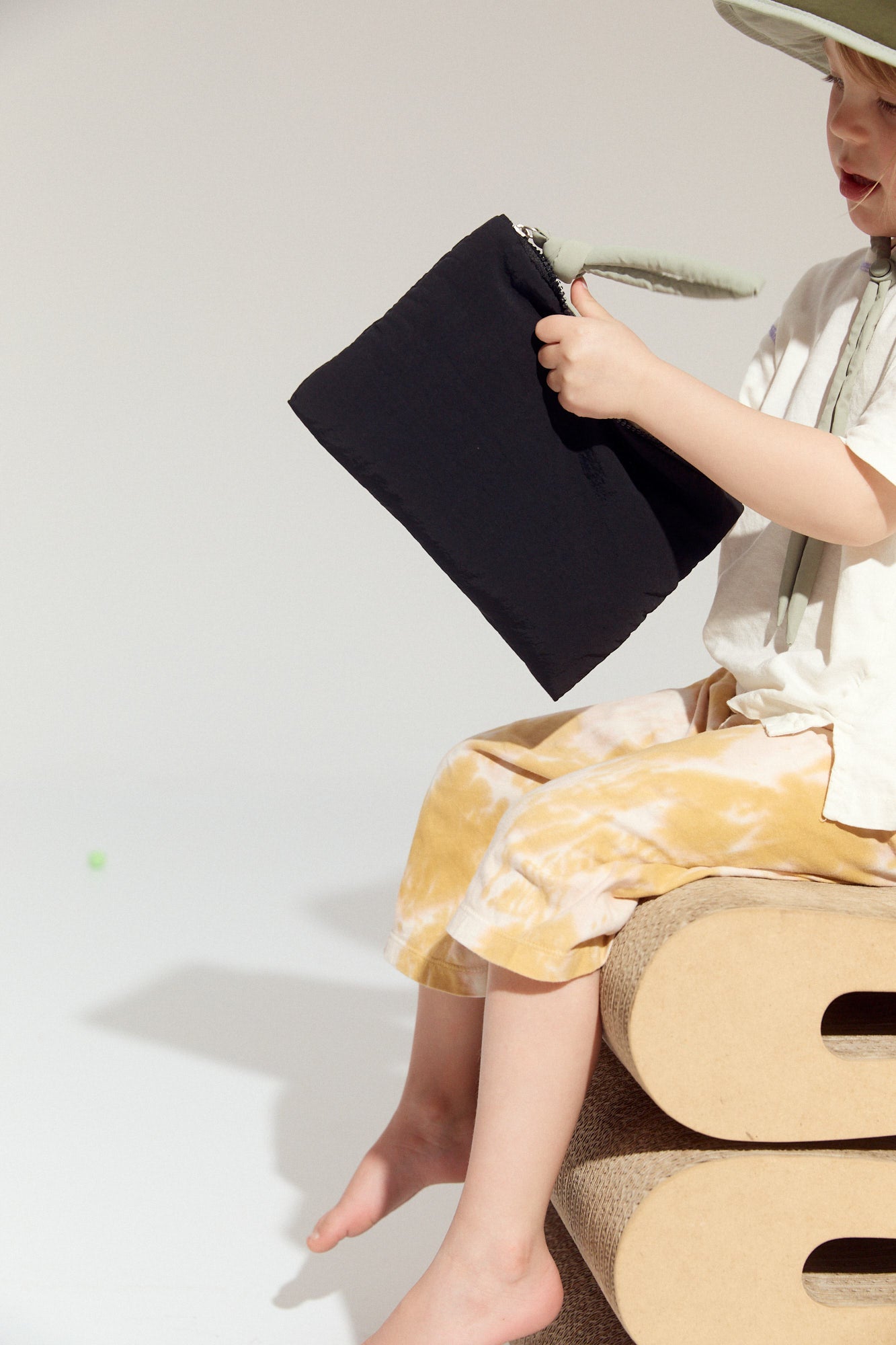 Nappy Wallet - Licorice Black